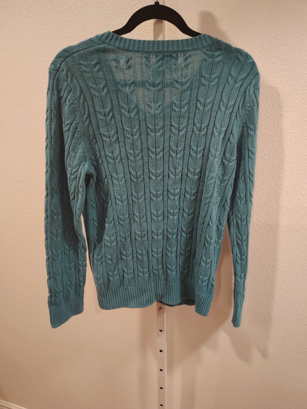 Croft & Barrow Women's Sweater Size Large V-Neck Cable Knit Long Sleeve - Picture 7 of 10